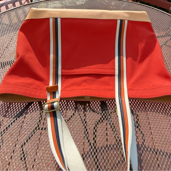 Coach Bleecker legacy Tote. - Picture 10 of 16